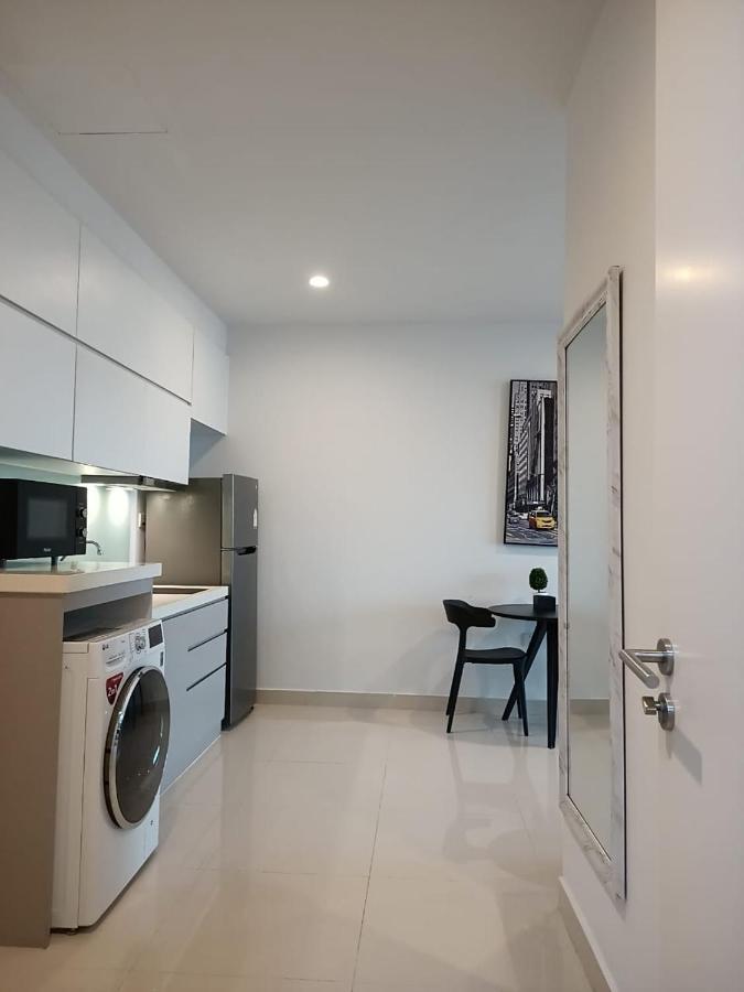 פנום פן The Bridge Residence מראה חיצוני תמונה